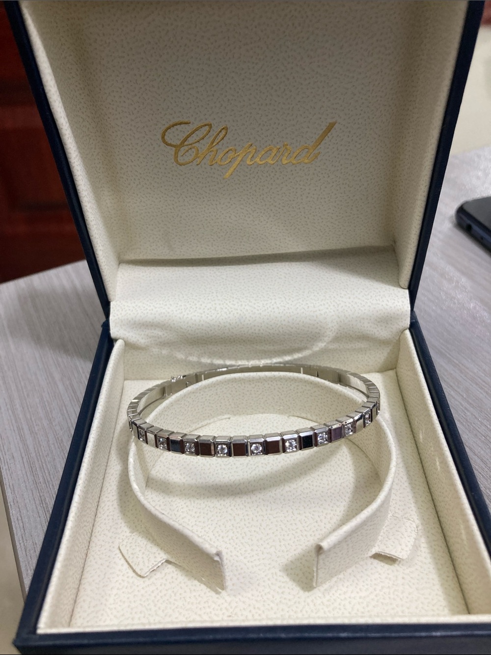 Chopard White Gold Diamond-Set Link Bracelet - Silver